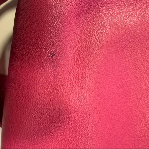 Hot Pink Leather Coach Crossbody - Picture 4 of 8